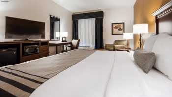 Best Western Plus Lincoln Inn & Suites