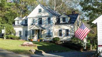 Green River Bridge Inn