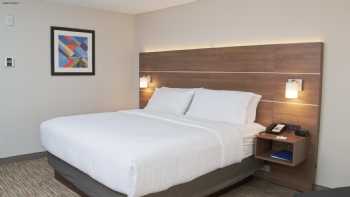 Holiday Inn Express South Burlington, an IHG Hotel