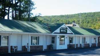 Pine Grove Motel