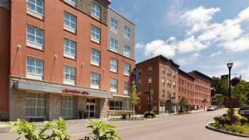 Hampton Inn St. Albans