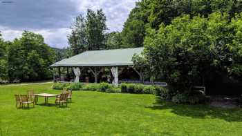 Lareau Farm Inn