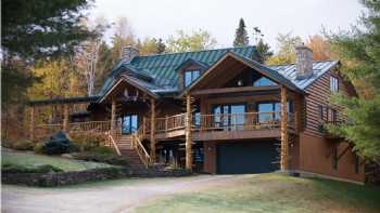 Moose Meadow Lodge & Treehouse