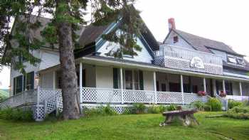 Hale Seymour Lake Lodge