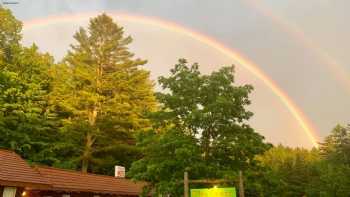 Pine Crest Motel & Cabins