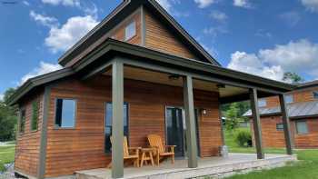 Fat Sheep Farm & Cabins