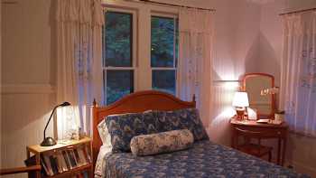 Waipi‘o Wayside Bed & Breakfast