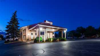 Abbey Inn & Suites