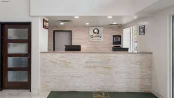 Quality Inn & Suites Airport West