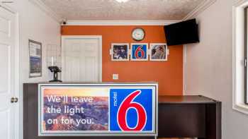 Motel 6 Tremonton, UT