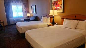 Crystal Inn Hotel & Suites Midvalley