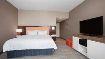 Hampton Inn & Suites Logan