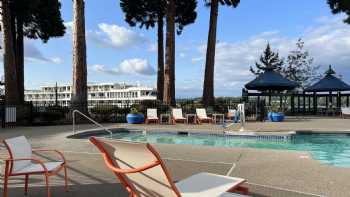 Holiday Inn Portland - Columbia Riverfront, an IHG Hotel