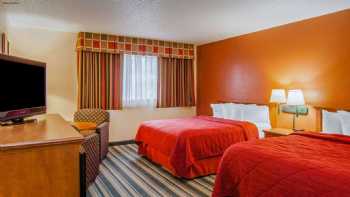 Quality Inn & Suites Medford Airport