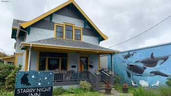 The Starry Night Inn