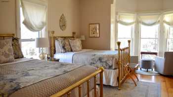 The McCall House Boutique Hotel