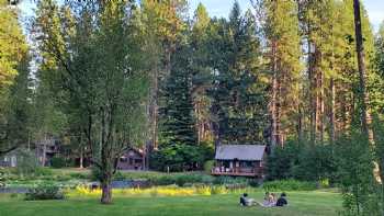 Metolius River Resort