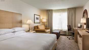 DoubleTree by Hilton Hotel Portland - Tigard