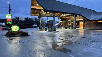 Saxman/Ketchikan Three Bears Alaska Convenience Store and Fuel Station