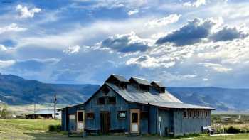 Summer Lake Hot Springs