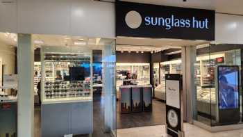 Sunglass Hut