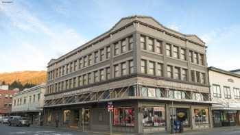 Tongass Trading Co. Menswear & Ladies Loft