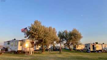 Lakeside Motel & RV Park