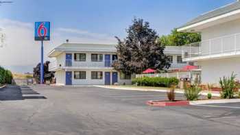 Motel 6 Medford, OR