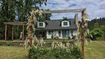 The Owl's Nest Inn Bed & Breakfast