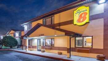 Super 8 by Wyndham Pendleton