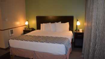 SureStay Hotel by Best Western Portland City Center