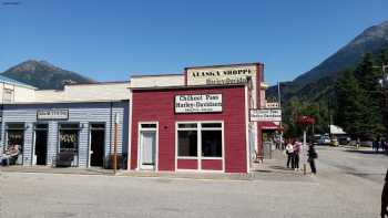 Chilkoot Pass Harley Davidson