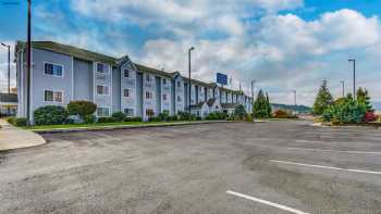 Motel 6 Sutherlin, OR