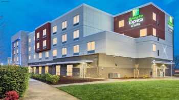 Holiday Inn Express & Suites Salem North - Keizer, an IHG Hotel