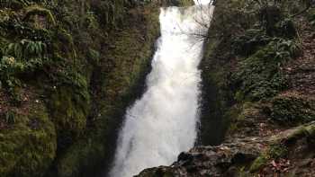 Bridal Veil Lodge Bed And Breakfast