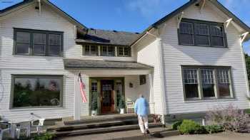 Scappoose Creek Inn