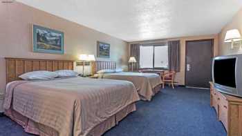 Travelodge by Wyndham Pioneer Villa