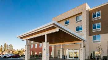 Holiday Inn Express & Suites Bend South, an IHG Hotel