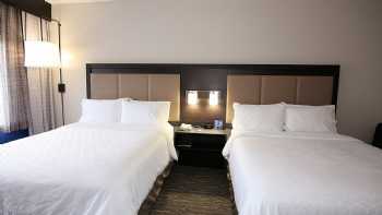 Holiday Inn Express & Suites Ashland, an IHG Hotel