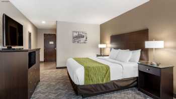 Comfort Inn & Suites Tualatin - Portland South