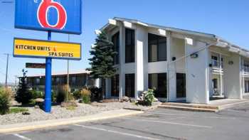 Motel 6 Madras, OR