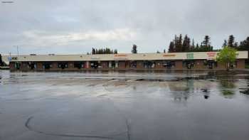 Kenai Plaza