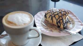 Crema Coffee House & Pastries