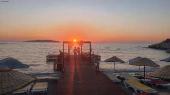 Bueno Beach Foça