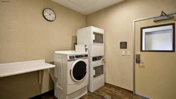 Hampton Inn & Suites Grants Pass