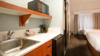 Hawthorn Suites by Wyndham Oakland/Alameda