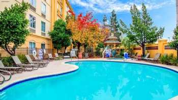 La Quinta Inn & Suites by Wyndham Fremont / Silicon Valley