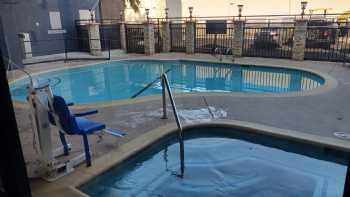 Country Inn & Suites by Radisson, Bakersfield, CA