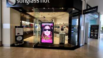 Sunglass Hut