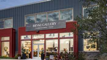 Bryki Gallery